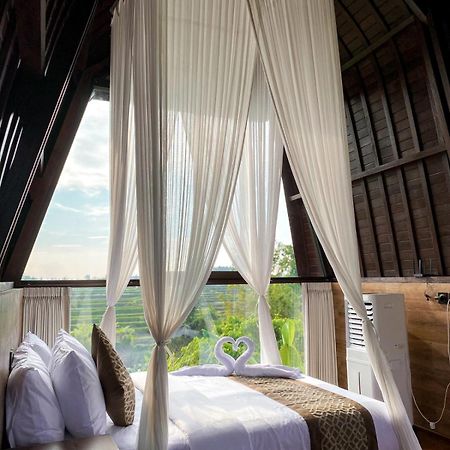 Tori Klumpu, 3 Bedroom Artistic Villa, Dual Views Near Ubud Badung  Dış mekan fotoğraf